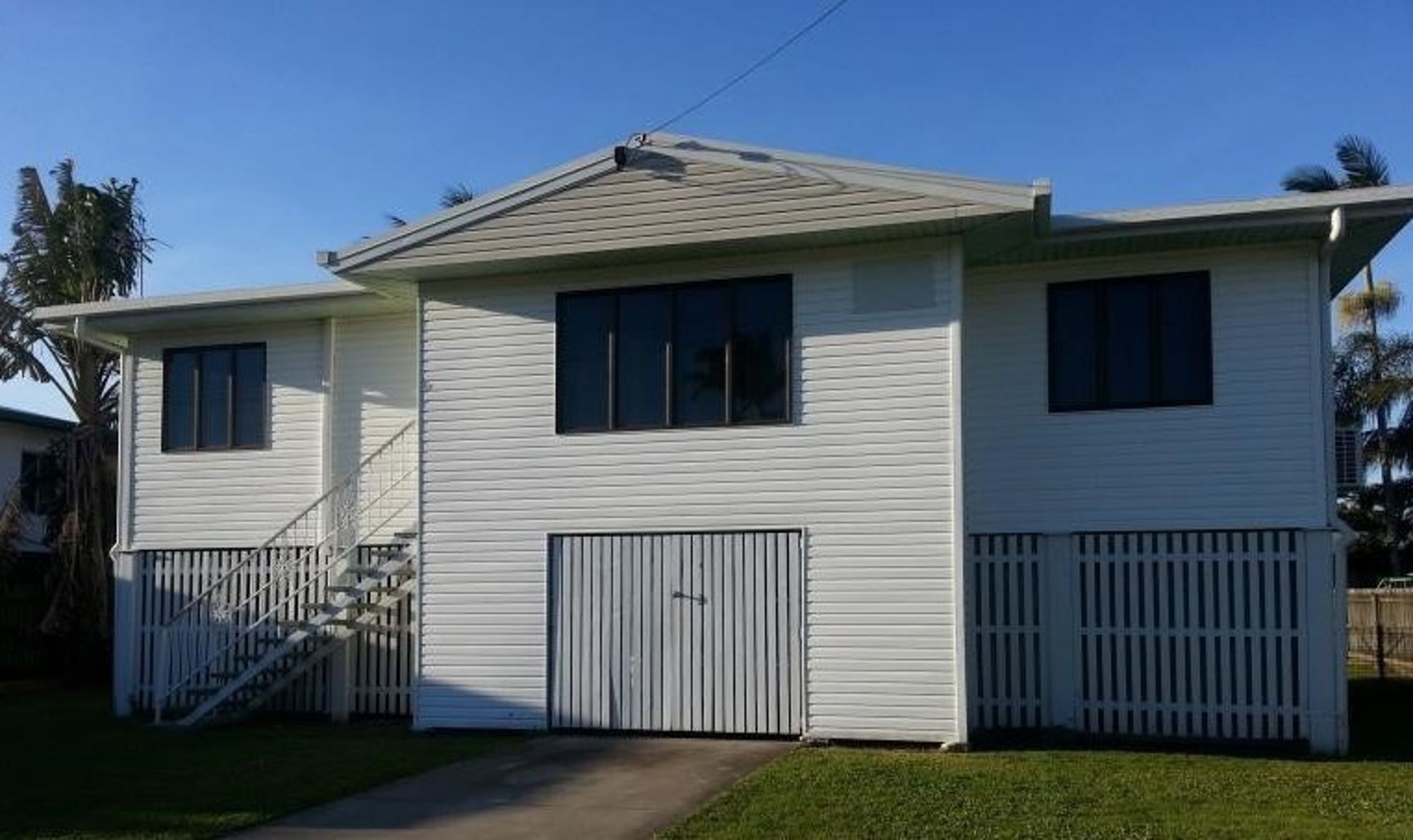 CLASSIC QUEENSLANDER CHARM IN A CONVENIENT LOCATION