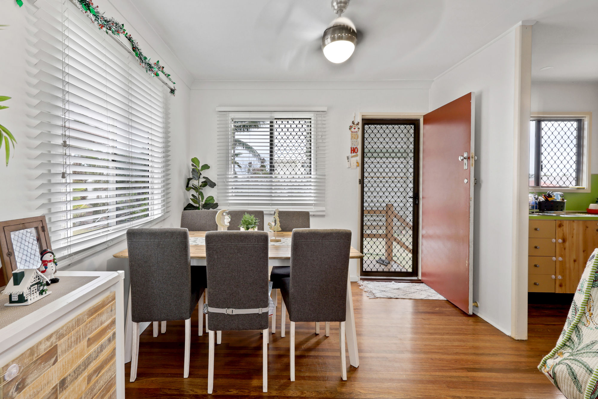 MODERN LIVING IN A HIGH-DEMAND CENTRAL LOCATION