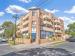 RENTED FOR $700 PER WEEK - SPACIOUS UNIT IN A PRIME POSITION - OPEN TO VIEW SATURDAY 11.30-12PM