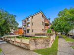 SPACIOUS UNIT WITH 2 BALCONIES IN A PRIME POSITION - OPEN TO VIEW SATURDAY 1.45-2.15PM