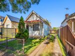 POSITION AND POTENTIAL - 368SQM BLOCK - 9.1M FRONTAGE - OPEN TO VIEW SATURDAY 3-3.30PM