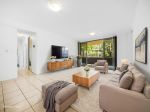 STYLISH AND MODERN GROUND FLOOR VILLA STYLE APARTMENT - OPEN TO VIEW FRIDAY 5 TO 5.30PM AND SATURDAY 1 TO 1.30PM