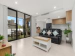 SPACIOUS TWO-BEDDER IN THE HEART OF TOONGABBIE!