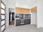 MODERN 1-BEDROOM GRANNY FLAT WITH SEPARATE ACCESS