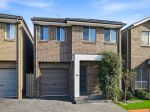 EAST-FACING, FREE STANDING TOWNHOUSE!