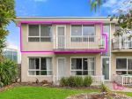 BEACHSIDE LIFESTYLE, BAY GLIMPSES & ENDLESS POTENTIAL