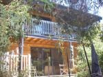 HOLIDAY HOUSE AMONG THE GUM TREES (SLEEPS 5)
**NO PET POLICY**