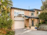 FAMILY HOME WITH BUSH VIEWS AND VERSATILE LIVING