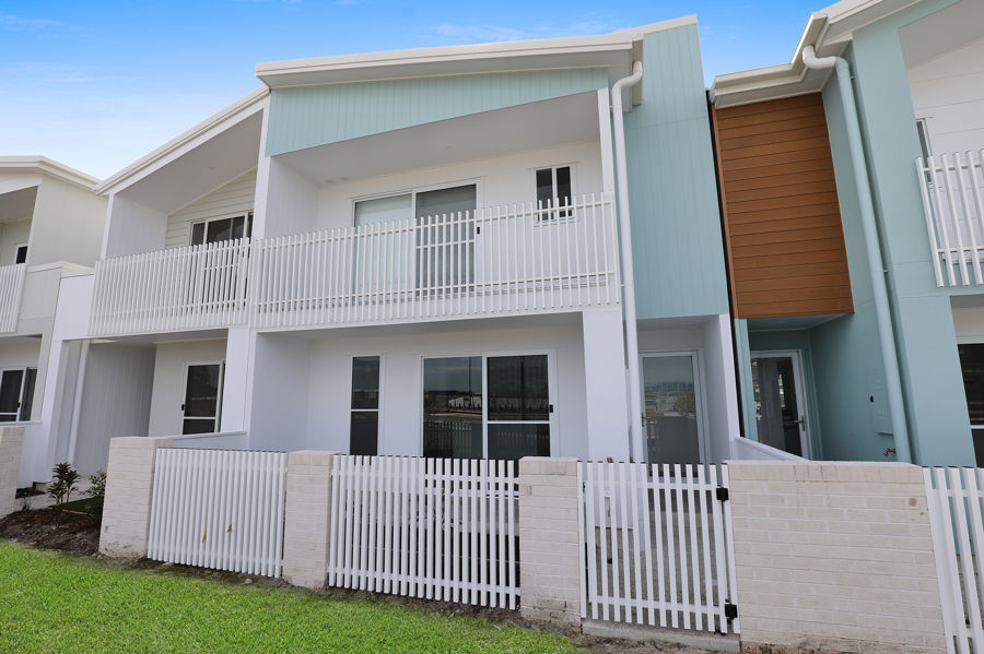 STYLISH MODERN TERRACE HOME IN THE HEART OF NIRIMBA
