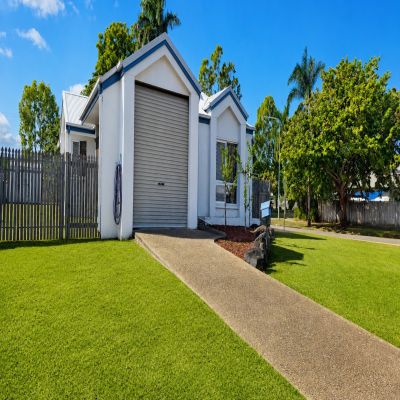 INVEST, NEST OR ADD VALUE &NDASH; SPACIOUS CORNER BLOCK OPPORTUNITY