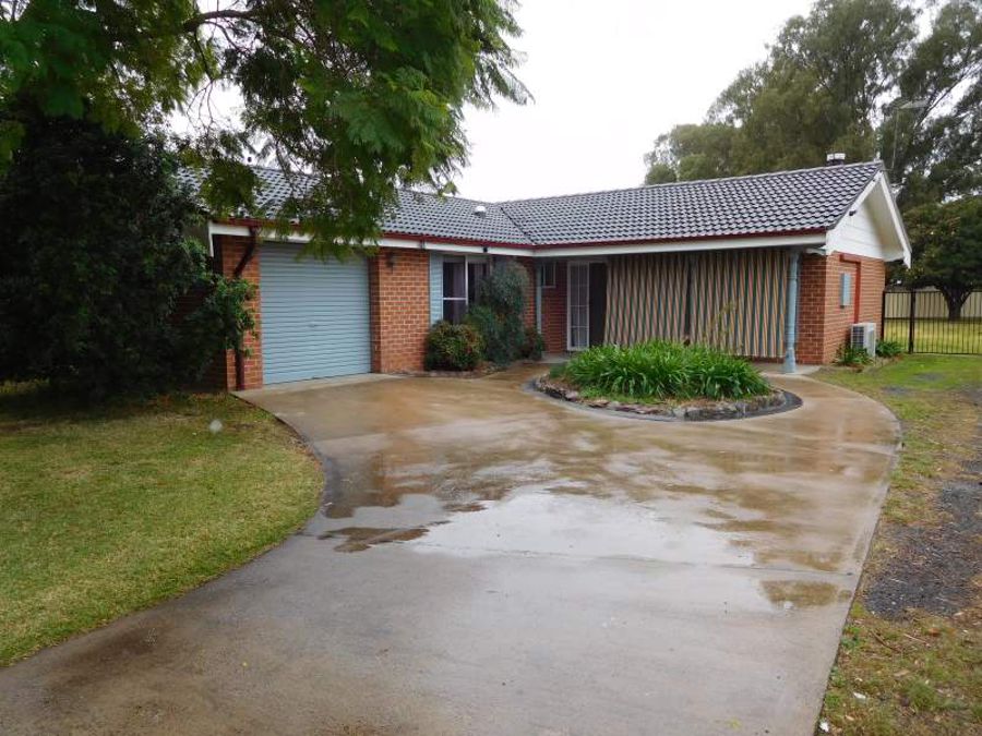 Property For Rent in Scone