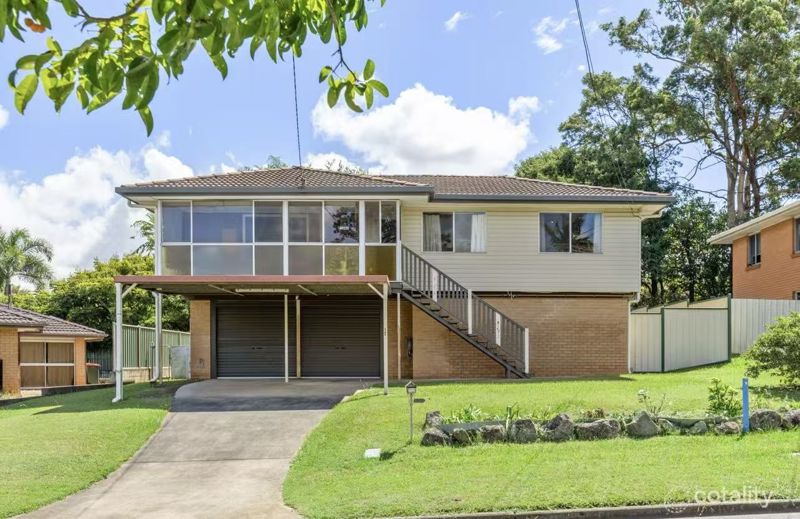 UPGRADED HOME WITH INTERNAL LIFT - MOVE IN & ENJOY