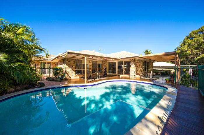 71 Inverness Way, Parkwood, QLD 4214