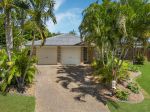 HIGHLY SOUGHT AFTER LOCATION ON A FULLY FENCED 768M2 BLOCK!