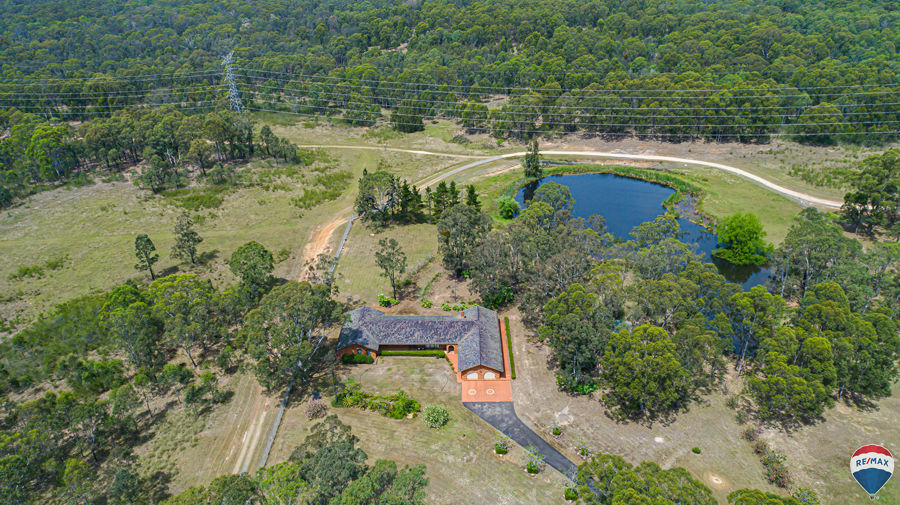 ACREAGE DREAM  | LIFESTYLE   |   POTENTIAL
