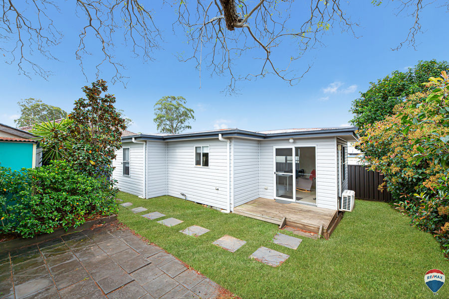 JUST LISTED | $520PW, WELL-PRESENTED GRANNY FLAT WITH MODERN INTERIORS & PRIVATE COURTYARD