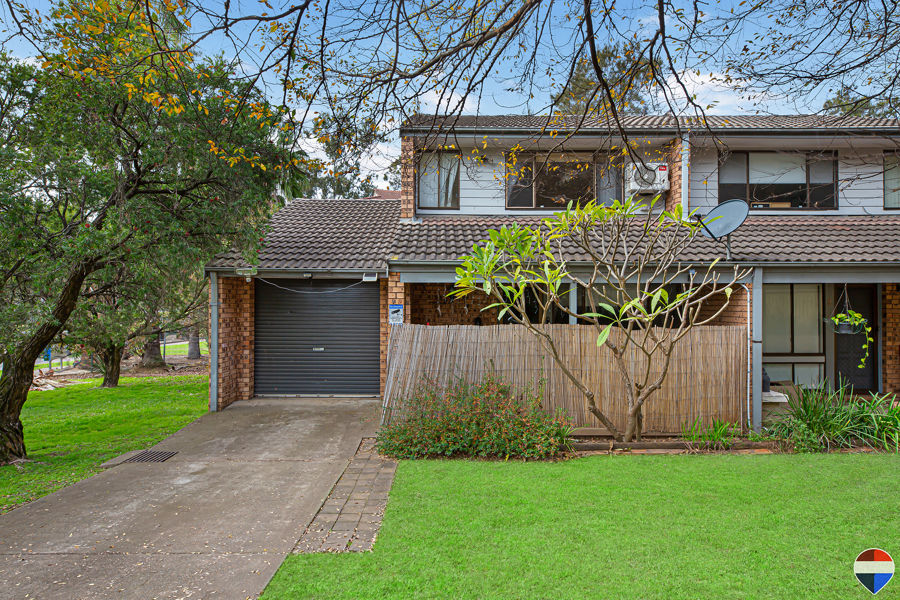 WALK TO STATION - GREAT FIRST HOME OR INVESTMENT PROPERTY.