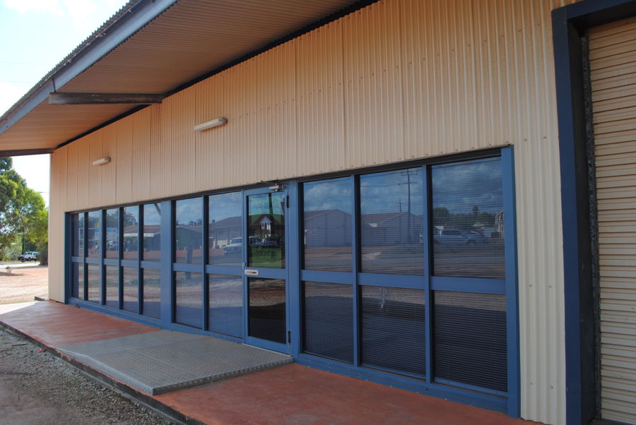 EXCITING OPPORTUNITY FOR OFFICE SPACE ON BUSY ARNHEM ROAD!