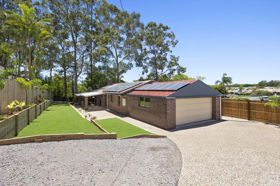 FRESHLY RENOVATED, LOW-SET BEAUTY IN A CONVENIENT LOCATION OF MAROOCHYDORE.