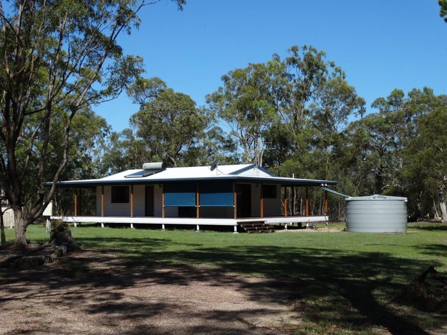 Property in Baffle Creek - $250.00 per week