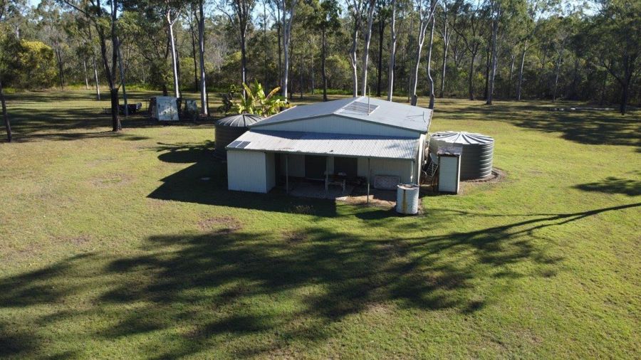 PEACEFUL COUNTRY ESCAPE NEAR BAFFLE CREEK