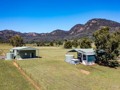 ESCAPE TO SERENITY IN THE HEART OF THE BYLONG VALLEY