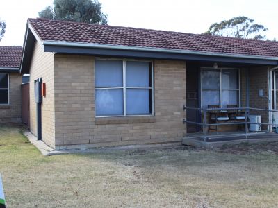 1 BEDROOM UNIT IN KANIVA!