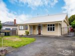 SPACIOUS FAMILY LIVING IN PRIME GLENORCHY LOCATION