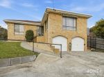 CHARMING GLENORCHY HOME WITH SCENIC VIEWS