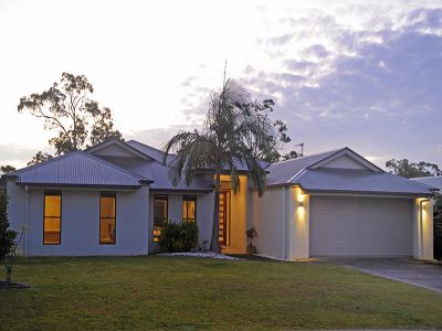 Lindi and Karl are the Best Agents in Caloundra