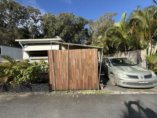 RIVERSIDE PARK HOME - PET FRIENDLY PARK