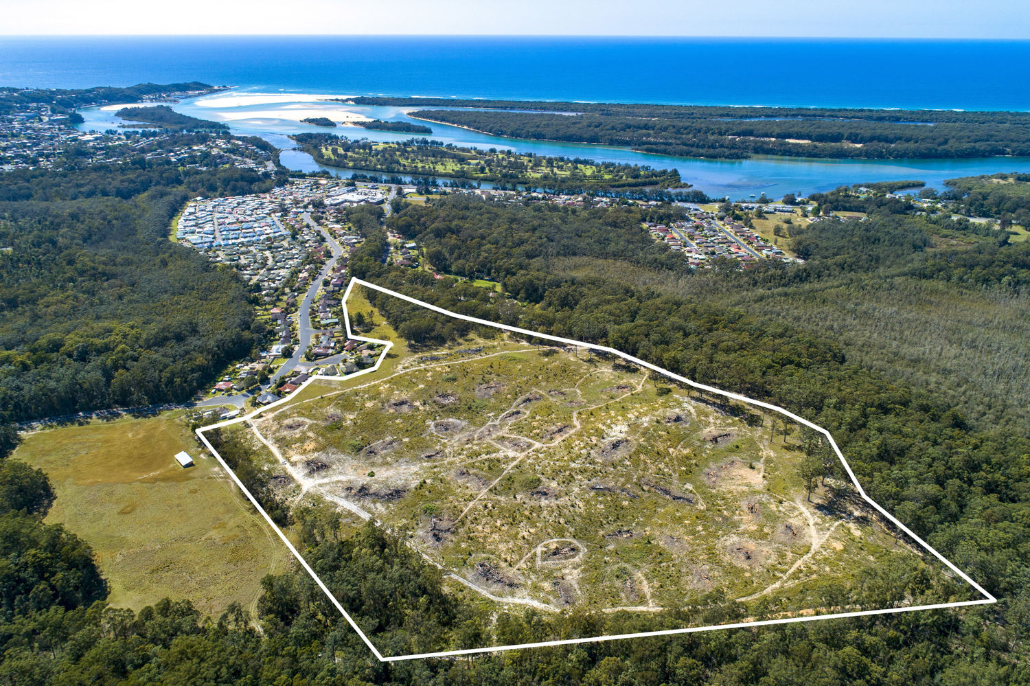 VACANT RESIDENTIAL BLOCK IN NAMBUCCA HEADS