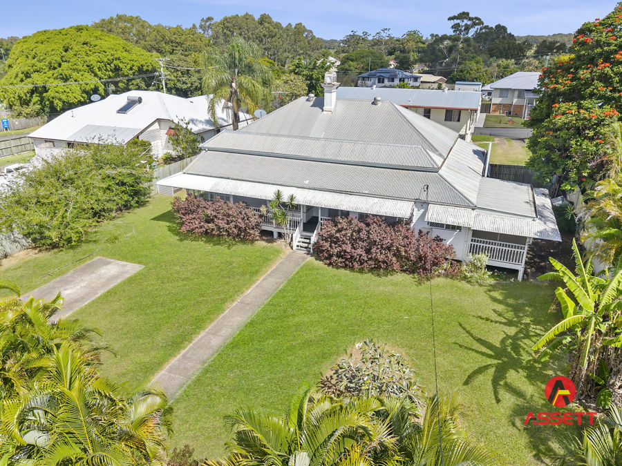 MARYBOROUGH RENOVATER DELIGHT ...QUEENSLANDER ELEGANCE ON 865M² - OFFERING SPACE & LIFESTYLE