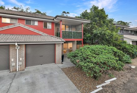 NOT YOUR AVERAGE TOWNHOUSE!