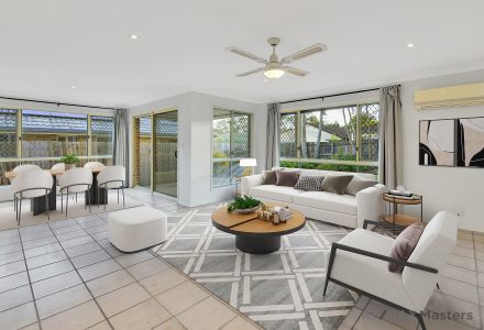 LAKESIDE LOCATION, READY FOR YOU TO MOVE IN TODAY! AVAILABLE TO INSPECT 7 DAYS CALL TO INSPECT !