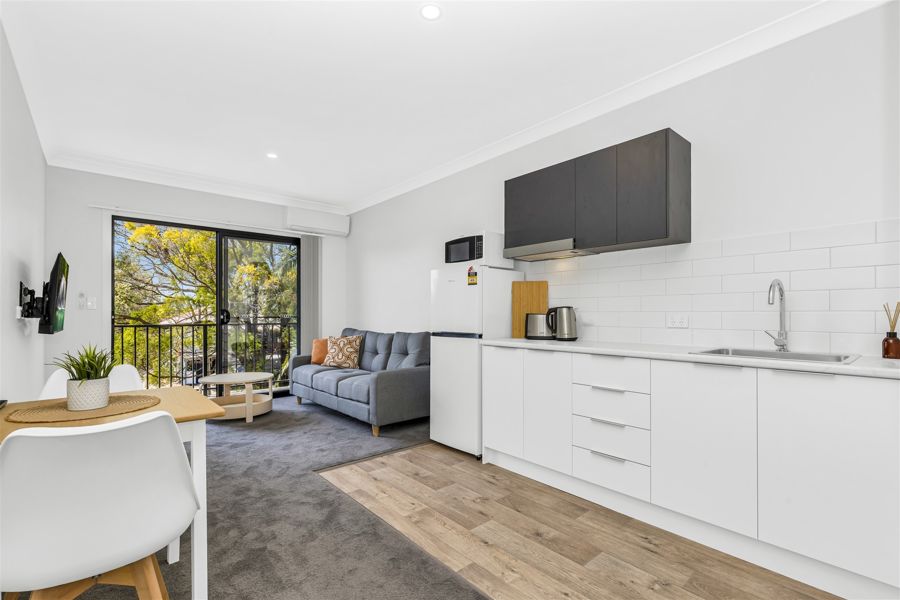 ULTRA MODERN STUDIO UNIT