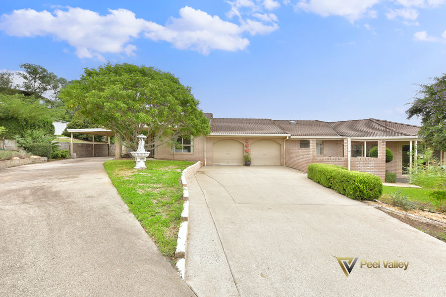 TWO HOMES UNDER ONE ROOF, GREAT INVESTMENT