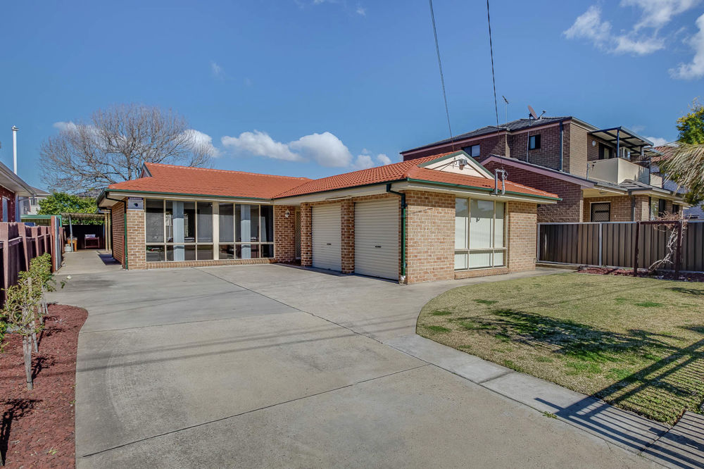 Property For Sale in Fairfield Heights