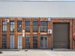 310 M&SUP2; COMMERCIAL/INDUSTRIAL UNIT WITH MASSIVE MEZZANINE!