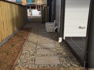 BRAND NEW 3 BEDROOM TOWNHOUSE FOR LEASE - AVAILABLE 11 NOV 2017