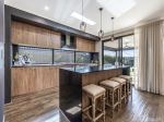 LUXURY FAMILY LIVING OPPOSITE NATURE RESERVE