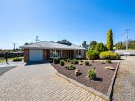 SPACIOUS COUNTRY LIVING WITH STUNNING RURAL OUTLOOK