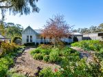 COUNTRY CHARM, MODERN COMFORT & EXCEPTIONAL OUTDOOR LIVING