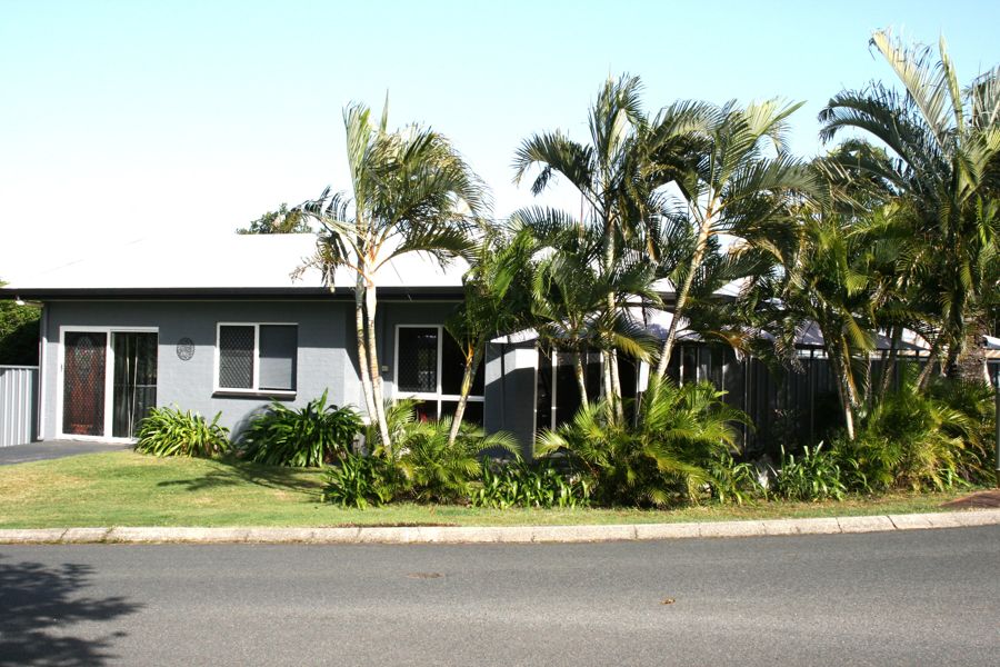 FAMILY-FRIENDLY 3 BEDROOM HOME