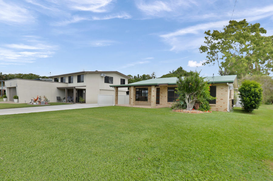 BEACHSIDE LIVING WITH SPACE, SHEDS & BOATING LIFESTYLE