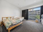ENTRY-LEVEL CITY APARTMENT
