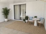 FULLY RENOVATED -MODERN STUDIO LIVING IN PRIME COASTAL LOCATION