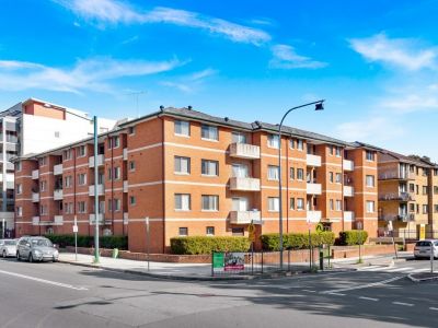 LOCATED IN A SOUGHT AFTER LOCATION - OPPOSITE LIVERPOOL HOSPITAL