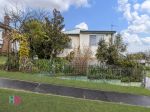 EASY-CARE LIVING IN A PRIME CENTRAL LITHGOW LOCATION