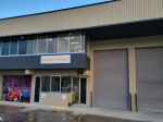 LIGHT BRIGHT PRIME POSITION IN BROOKVALE